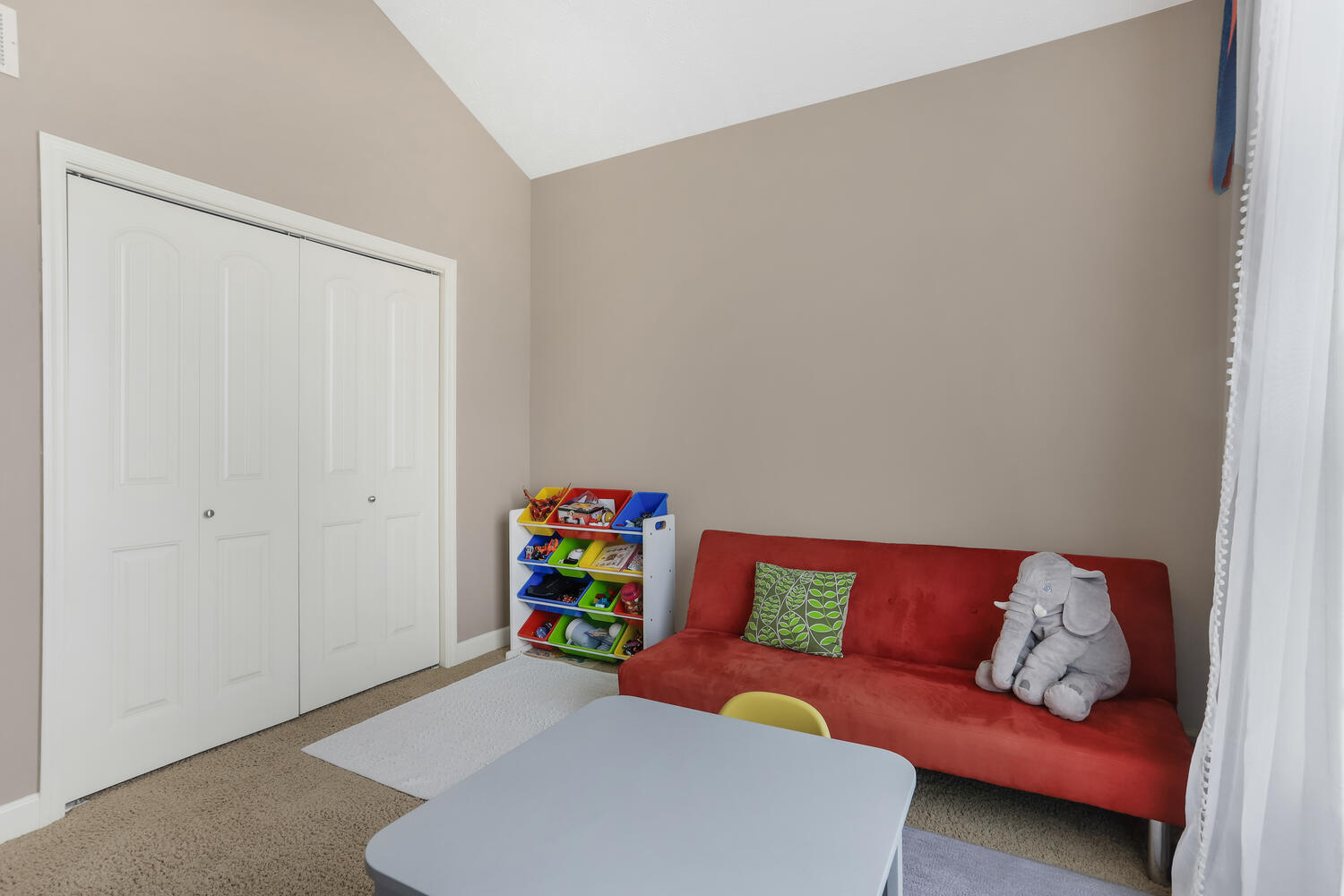 Undisclosed Address Savoy, IL 61874 - Photo 14 of 29 a living room with furniture and a couch