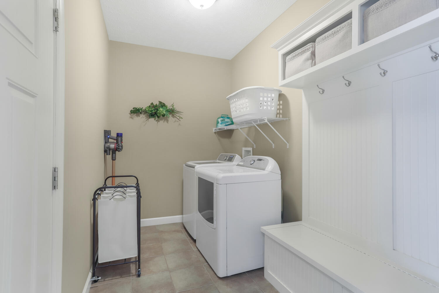 Undisclosed Address Savoy, IL 61874 - Photo 5 of 29 a utility room with dryer and washer