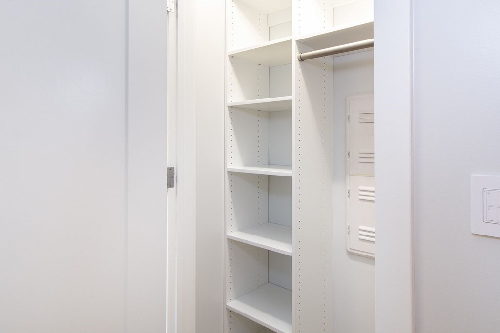 10 Shipyard Drive, Unit 102 Hingham, MA 02043 - Photo 19 of 31 a view of an empty walk in closet