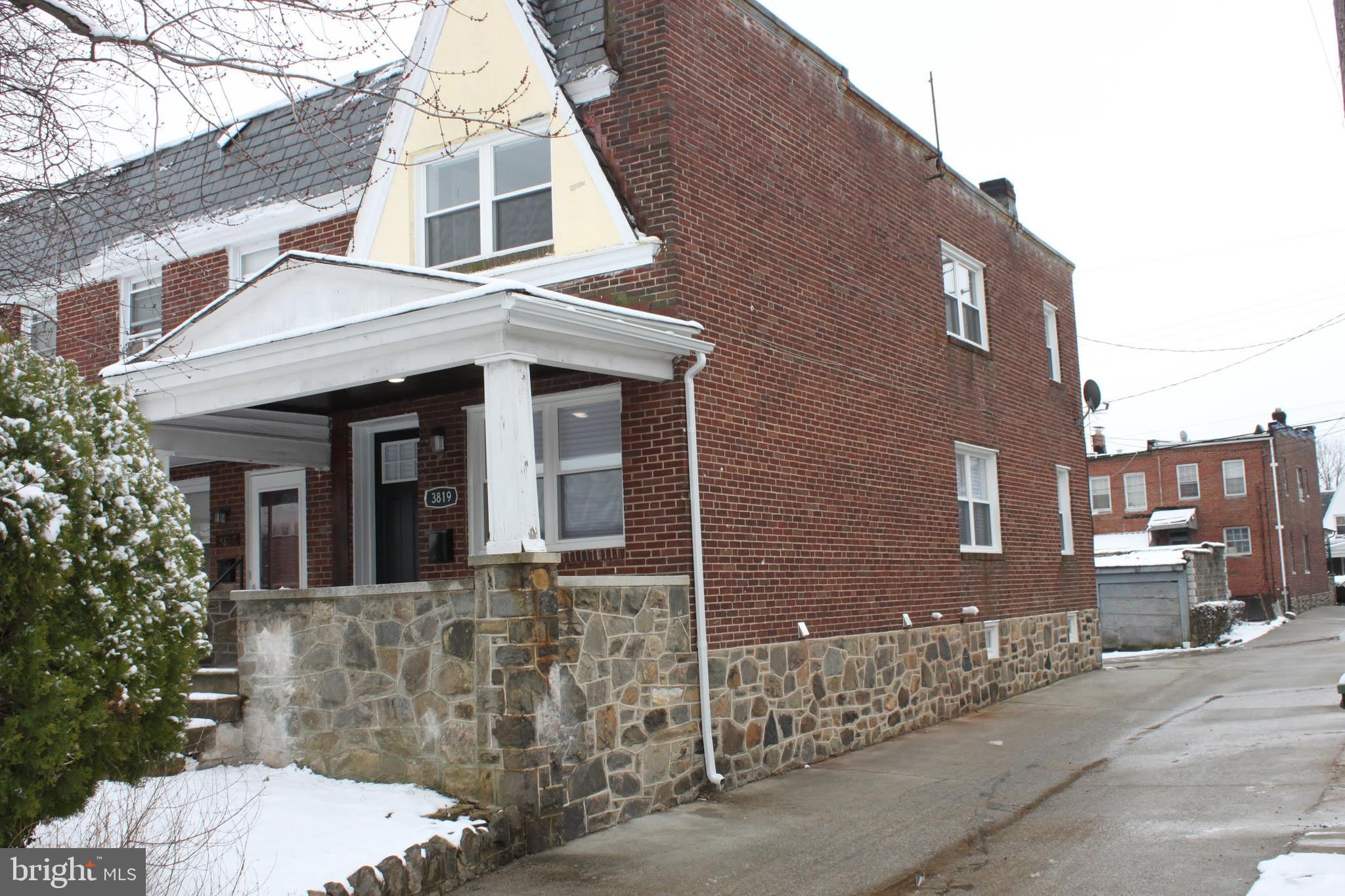 3819 Woodridge Road Baltimore, MD 21229 - Photo 1 of 29 Gallery Image 1