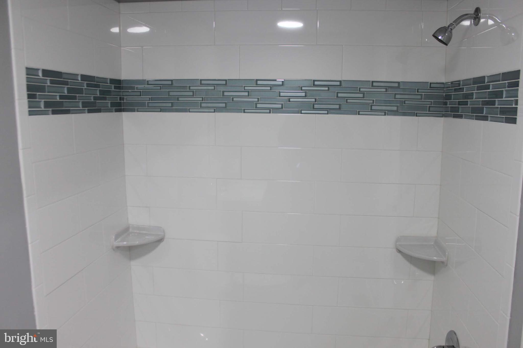 3819 Woodridge Road Baltimore, MD 21229 - Photo 14 of 29 Gallery Image 14