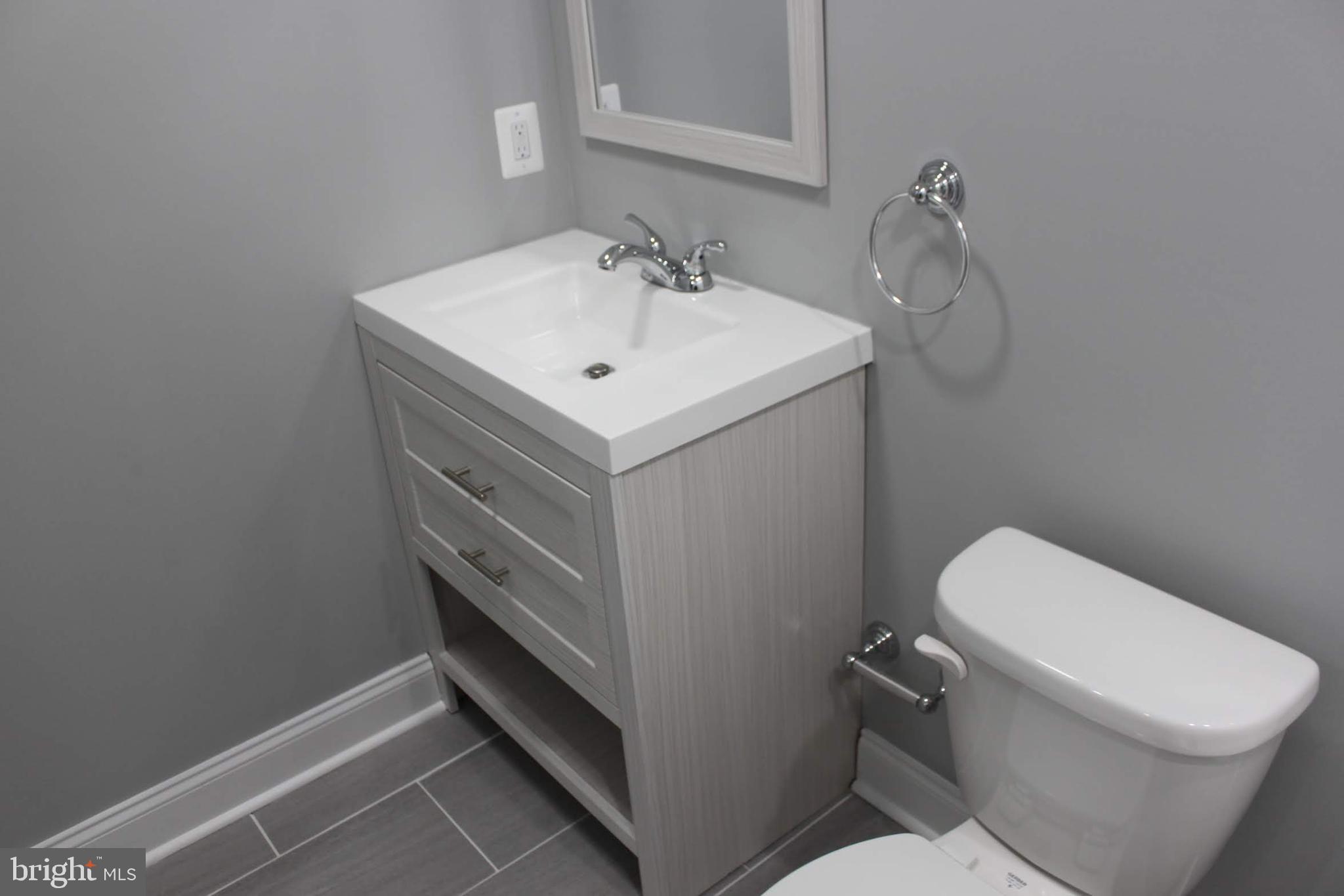 3819 Woodridge Road Baltimore, MD 21229 - Photo 15 of 29 Gallery Image 15