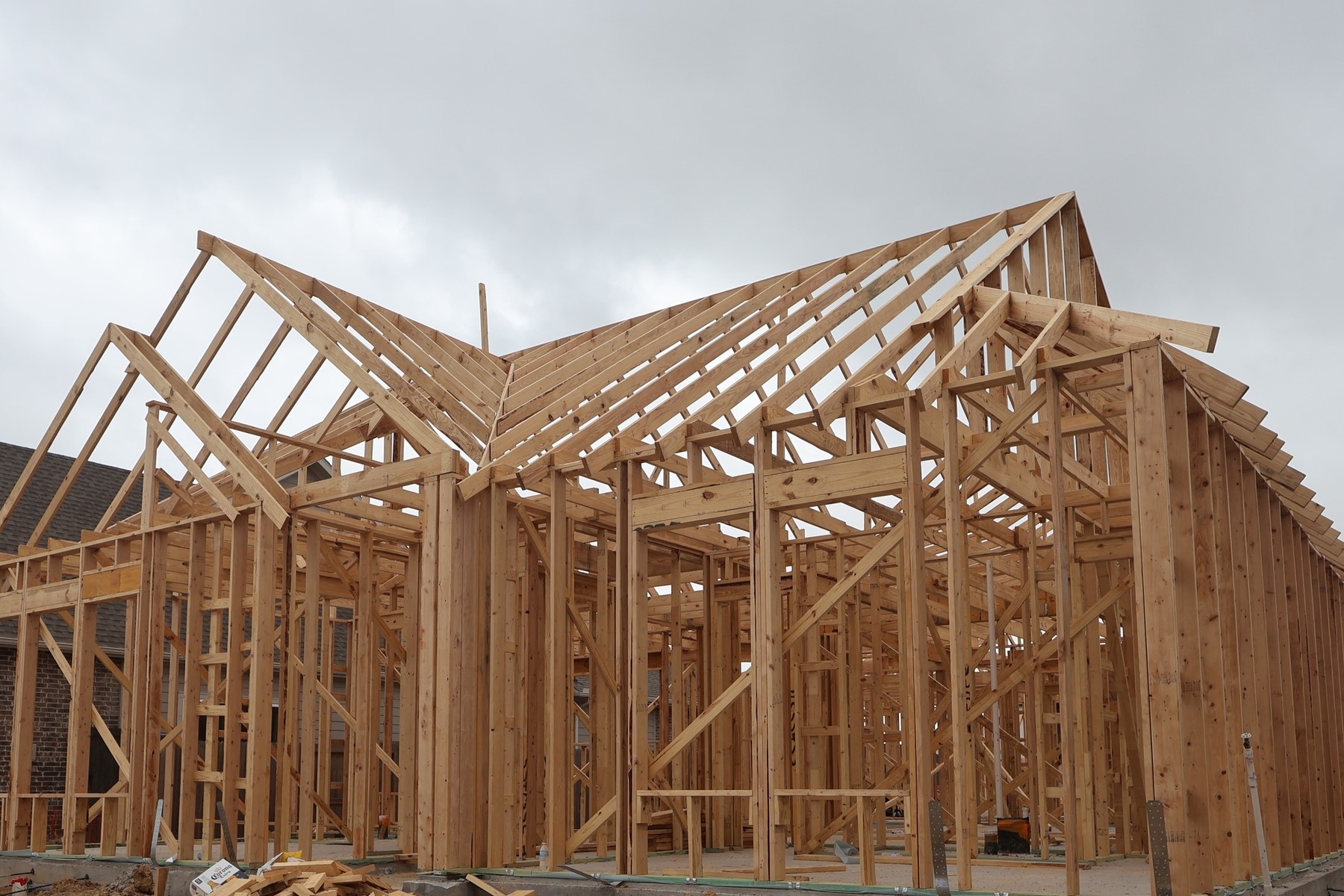 11922 Rice View Drive Mont Belvieu, TX 77523 - Photo 14 of 21 Let us show you how our advanced framing techniques have stood the test of time and allow more insulation for a quieter and more energy-efficient home.