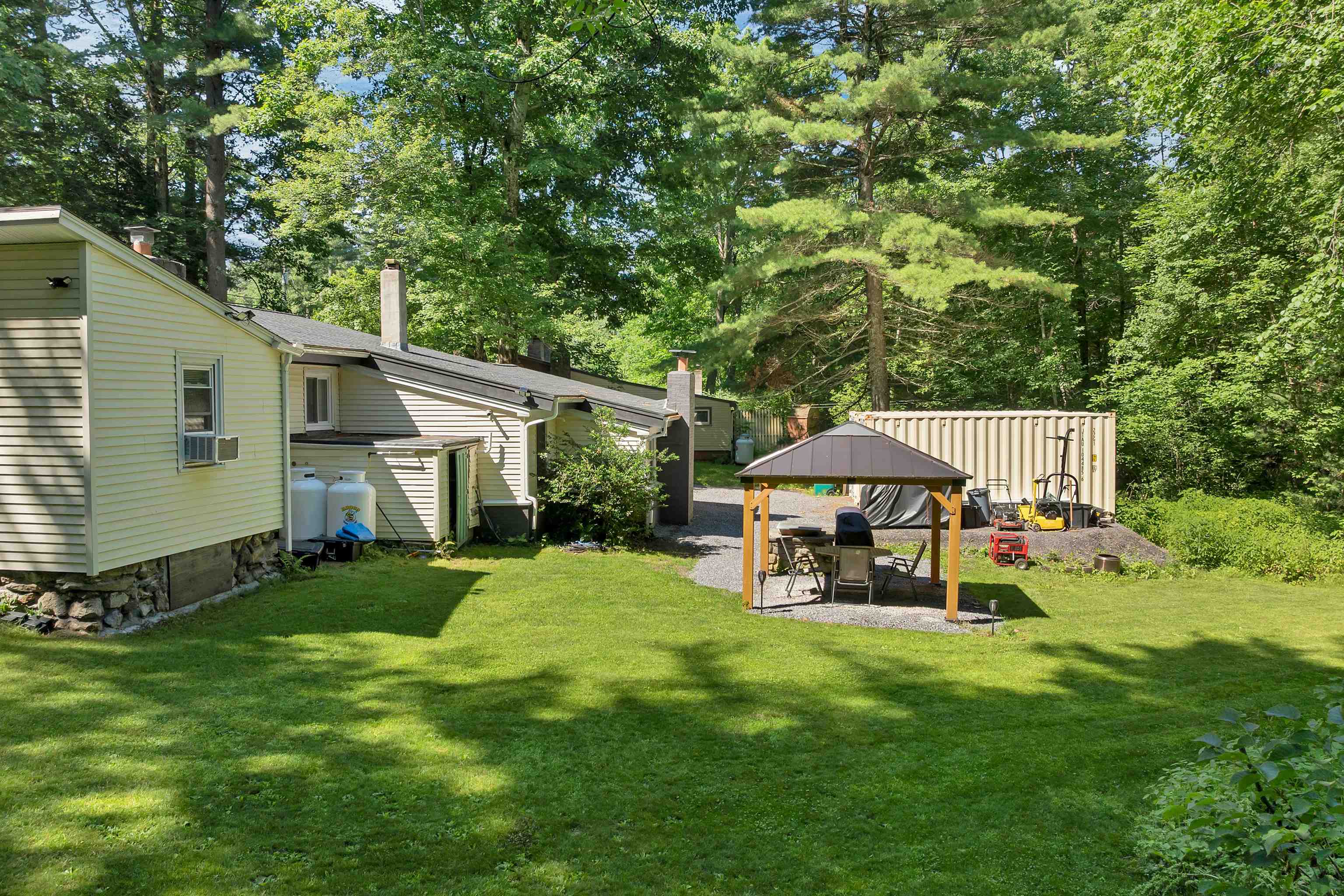 31 Ministerial Road Windham, NH 03087 - Photo 28 of 50