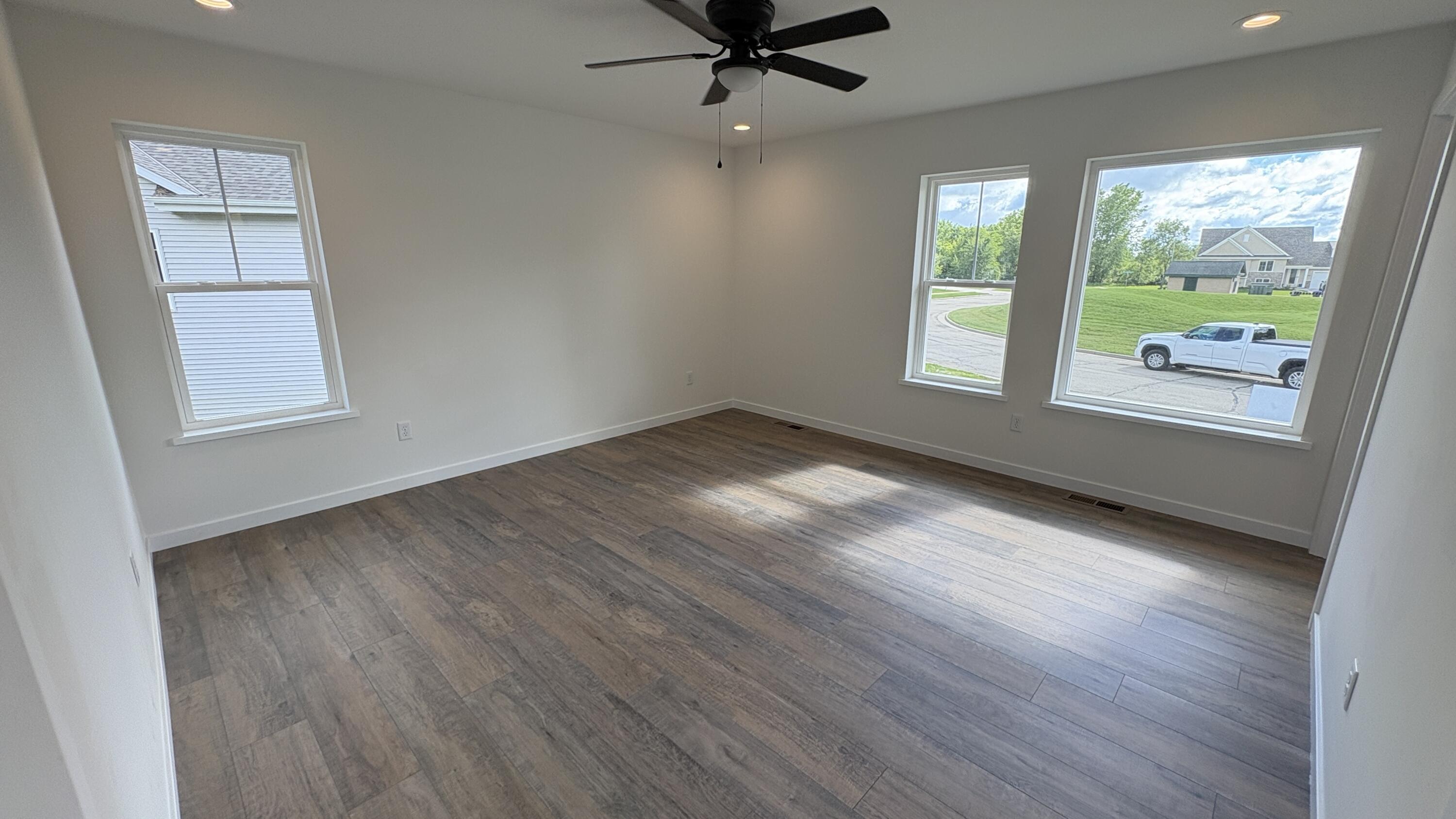 269 Cardinal Drive Sullivan, WI 53178 - Photo 17 of 41 Master Bedroom