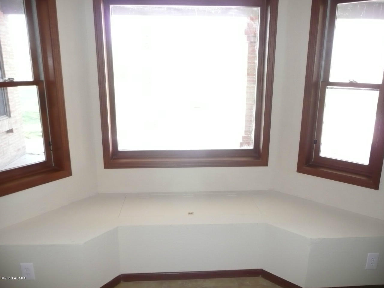 4128 West Elliot Road Laveen, AZ 85339 - Photo 73 of 114 a view of an empty room with a window