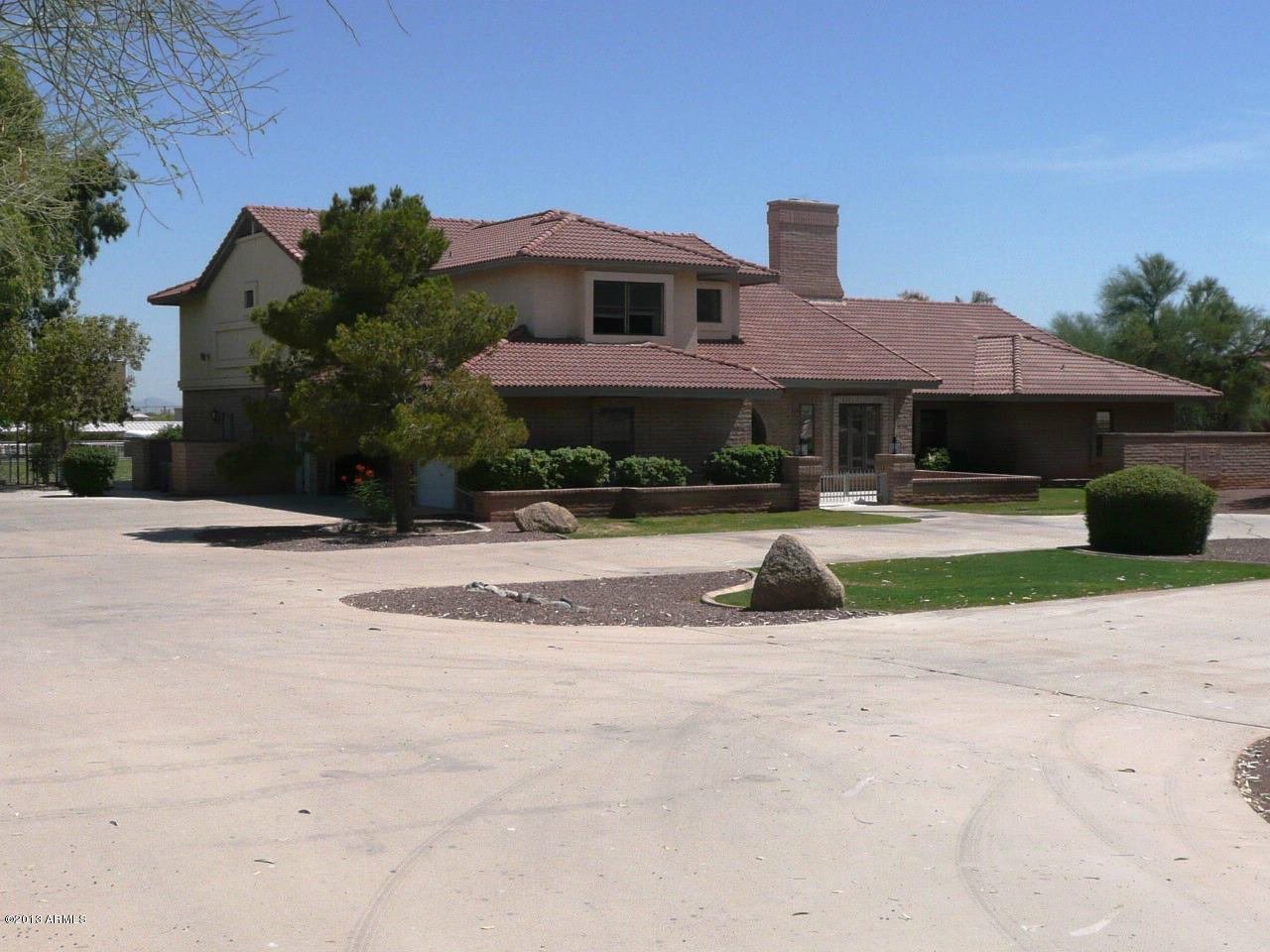 4128 West Elliot Road Laveen, AZ 85339 - Photo 8 of 114 Front 4