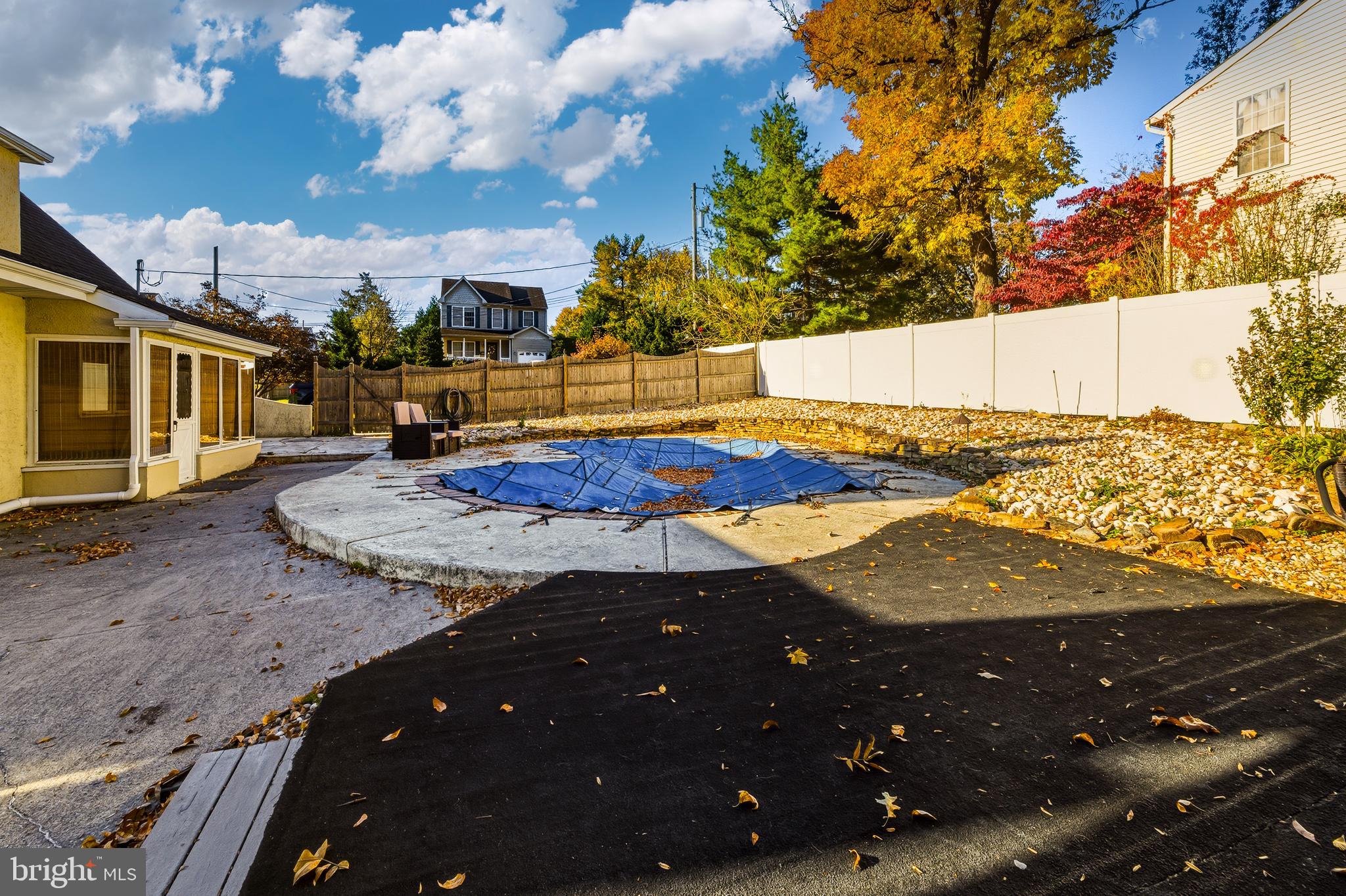 335 2nd Avenue Lindenwold, NJ 08021 - Photo 27 of 32 a view of a backyard