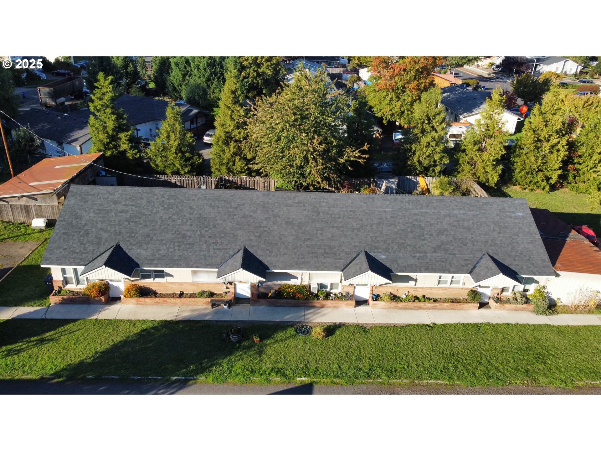 302 South 19th Avenue Cornelius, OR 97113 - Photo 2 of 17