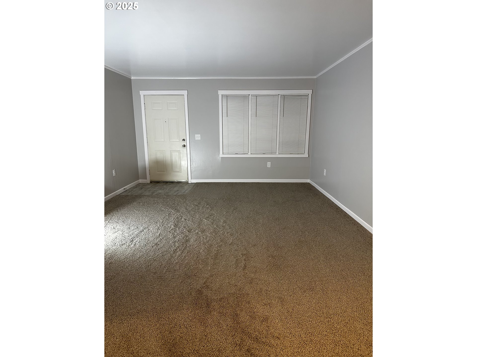 302 South 19th Avenue Cornelius, OR 97113 - Photo 9 of 17