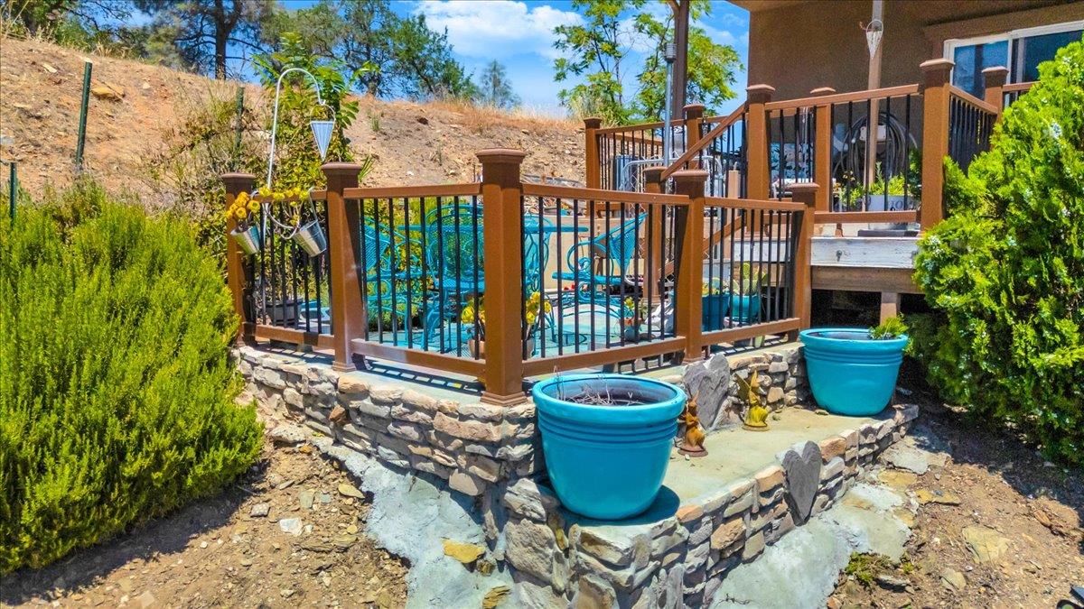 411 Sunrise Road Copperopolis, CA 95228 - Photo 18 of 76 Bask in the sun.