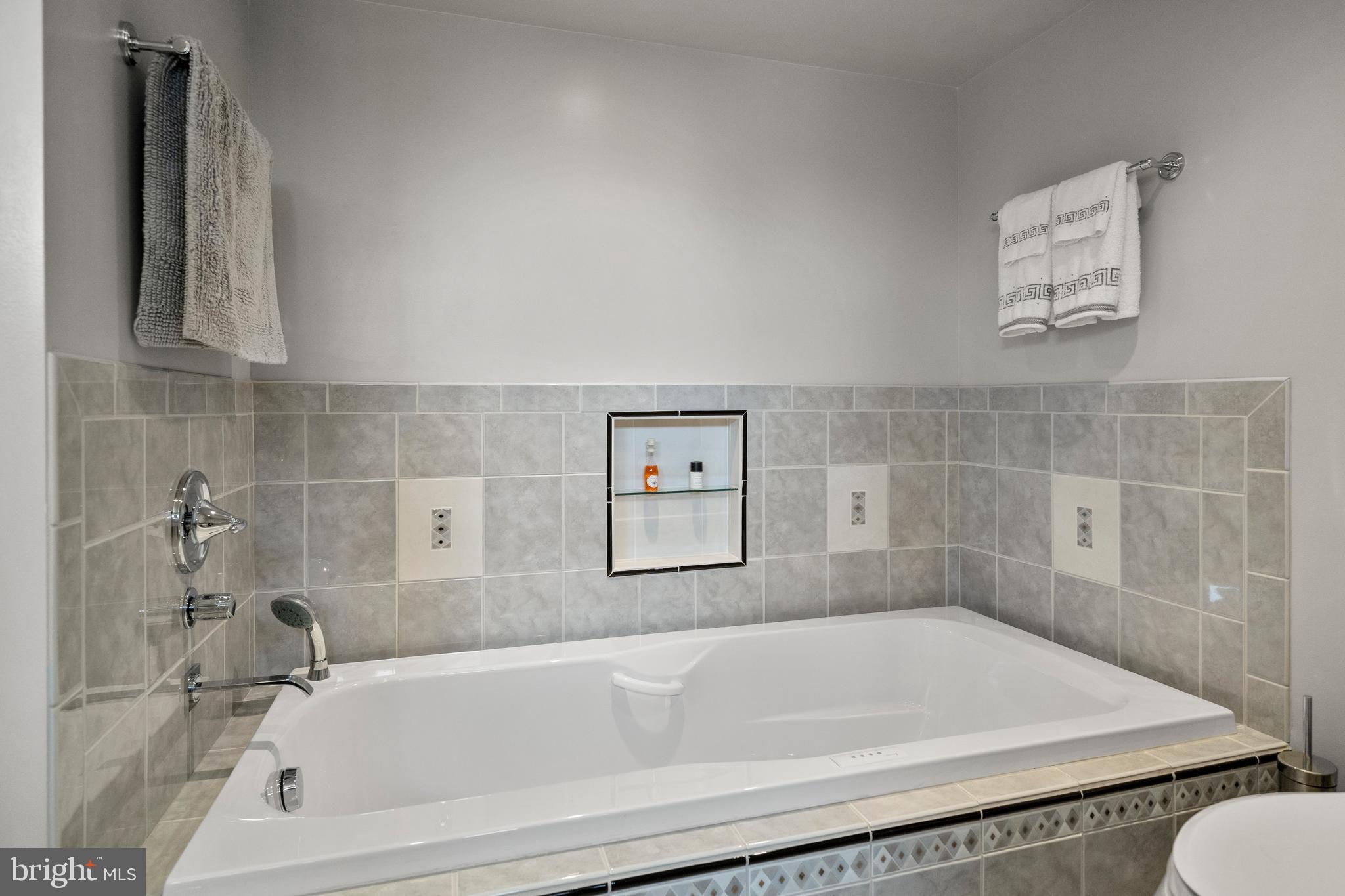 266 Kilburn Road Langhorne, PA 19047 - Photo 29 of 48 Gallery Image 29