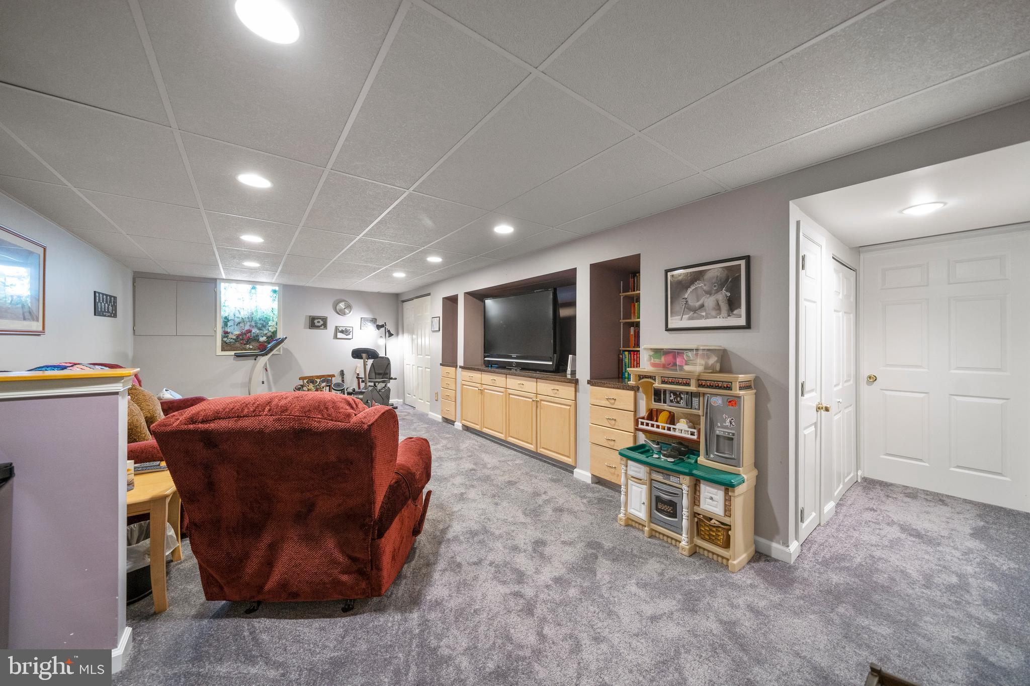 266 Kilburn Road Langhorne, PA 19047 - Photo 35 of 48 Gallery Image 35