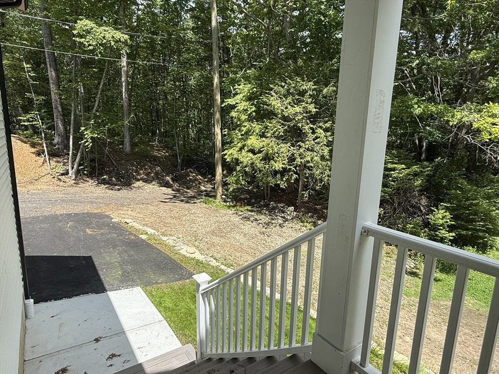 24 Cooper Road Webster, MA 01570 - Photo 11 of 42