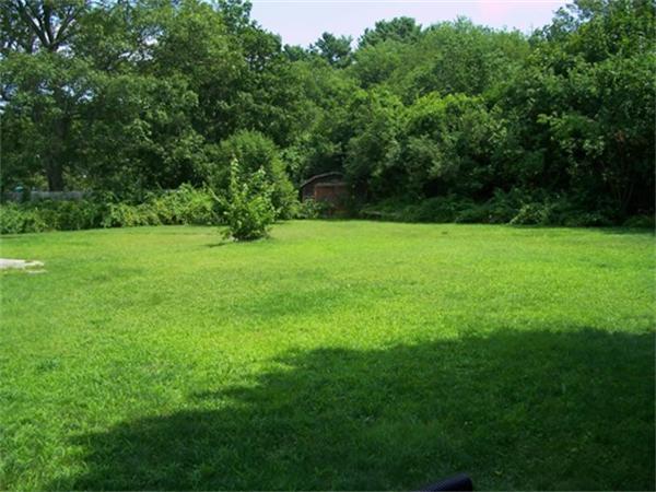 322 Cross Road Dartmouth, MA 02747 - Photo 3 of 3 Gallery Image 3