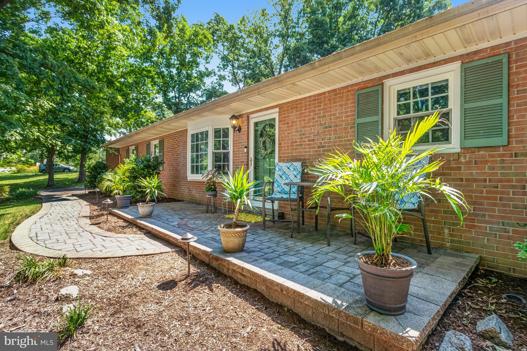 7057 Barbara Road Alexandria, VA 22315 - Photo 23 of 55 FRONT PATIO