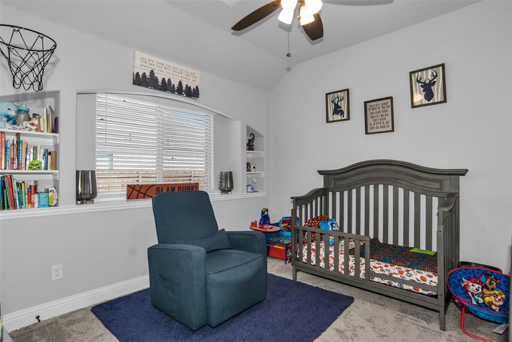 1566 Harrison Circle Waxahachie, TX 75165 - Photo 11 of 38 a living room with furniture and a window