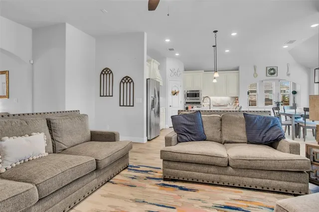 $465,000 | 1566 Harrison Circle, Waxahachie, TX 75165