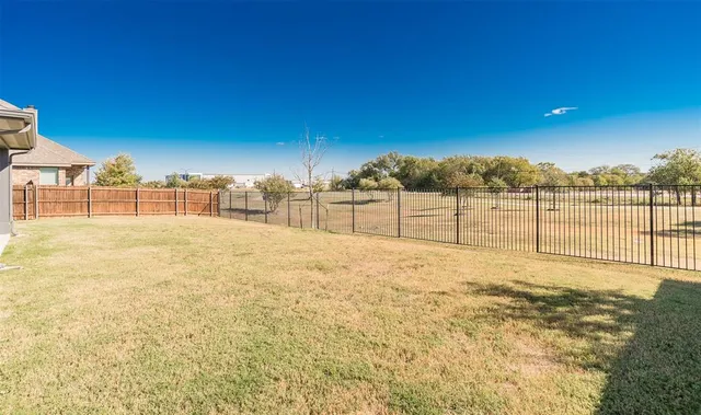 $465,000 | 1566 Harrison Circle, Waxahachie, TX 75165
