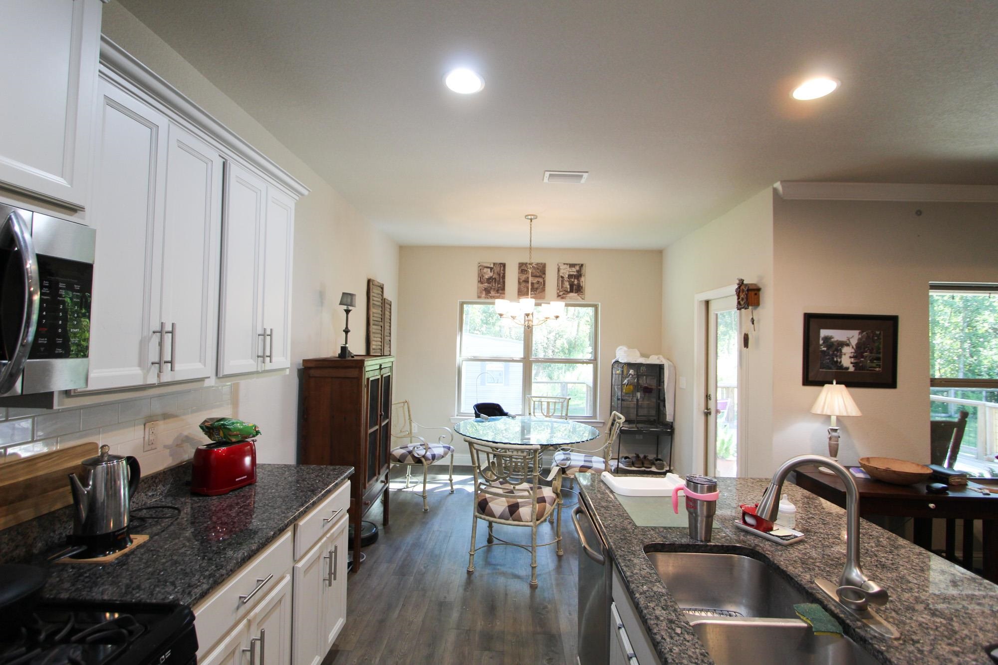 15082 Troon Drive Foley, AL 36535 - Photo 10 of 34 Kitchen