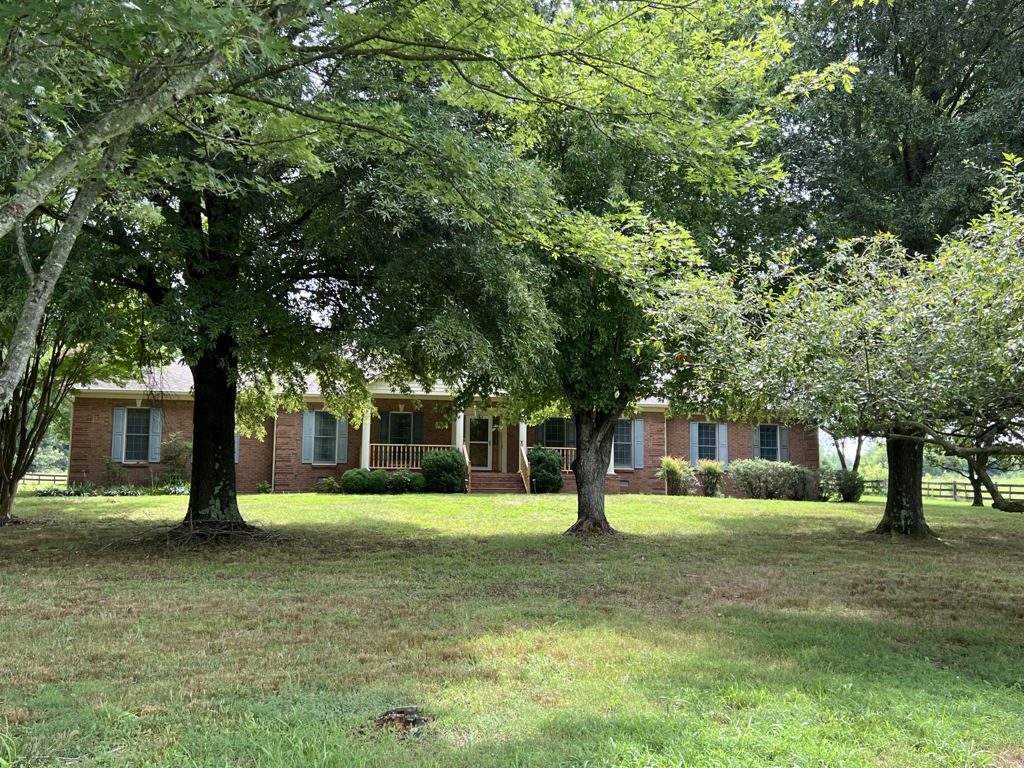 584 Corinth Road Portland, TN 37148 - Photo 6 of 42 a view of a house with a yard