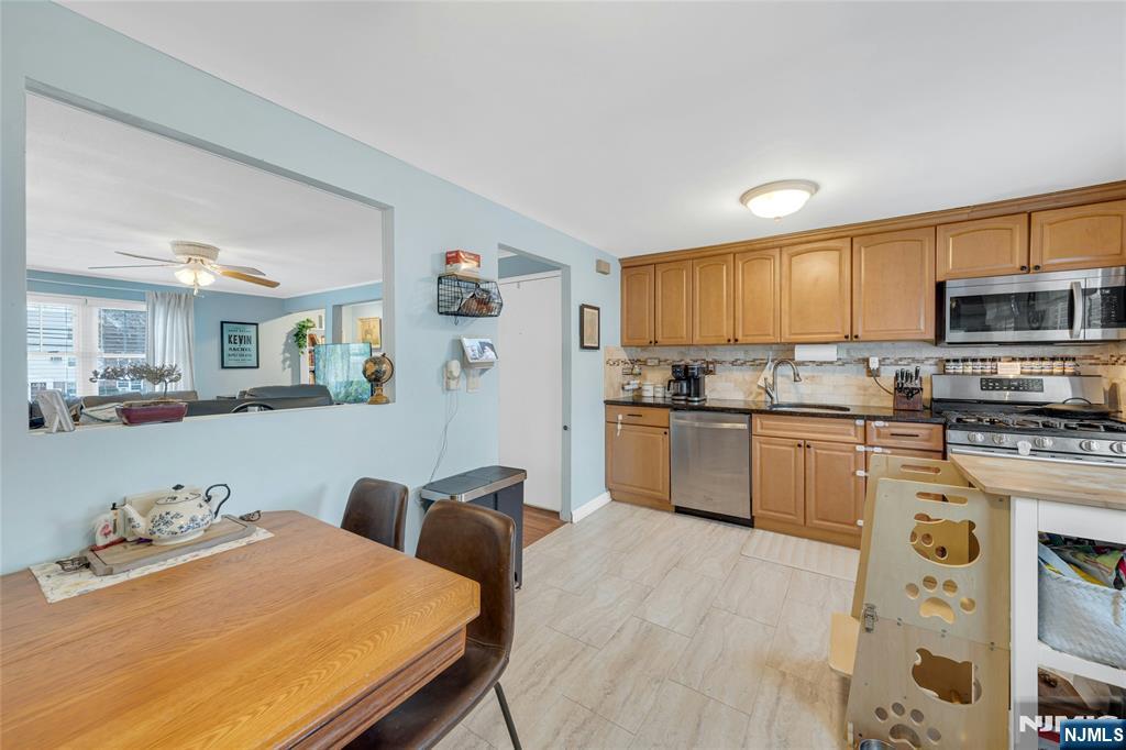 48 B Hastings Avenue Rutherford, NJ 07070 - Photo 8 of 19