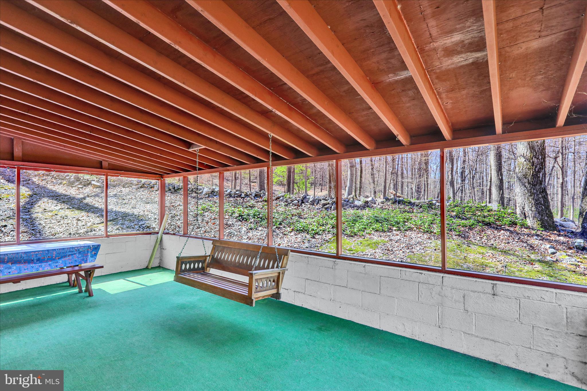 666 Gerhart Lane Reading, PA 19606 - Photo 5 of 22 360_8722