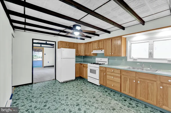 $179,900 | 666 Gerhart Lane, Reading, PA 19606