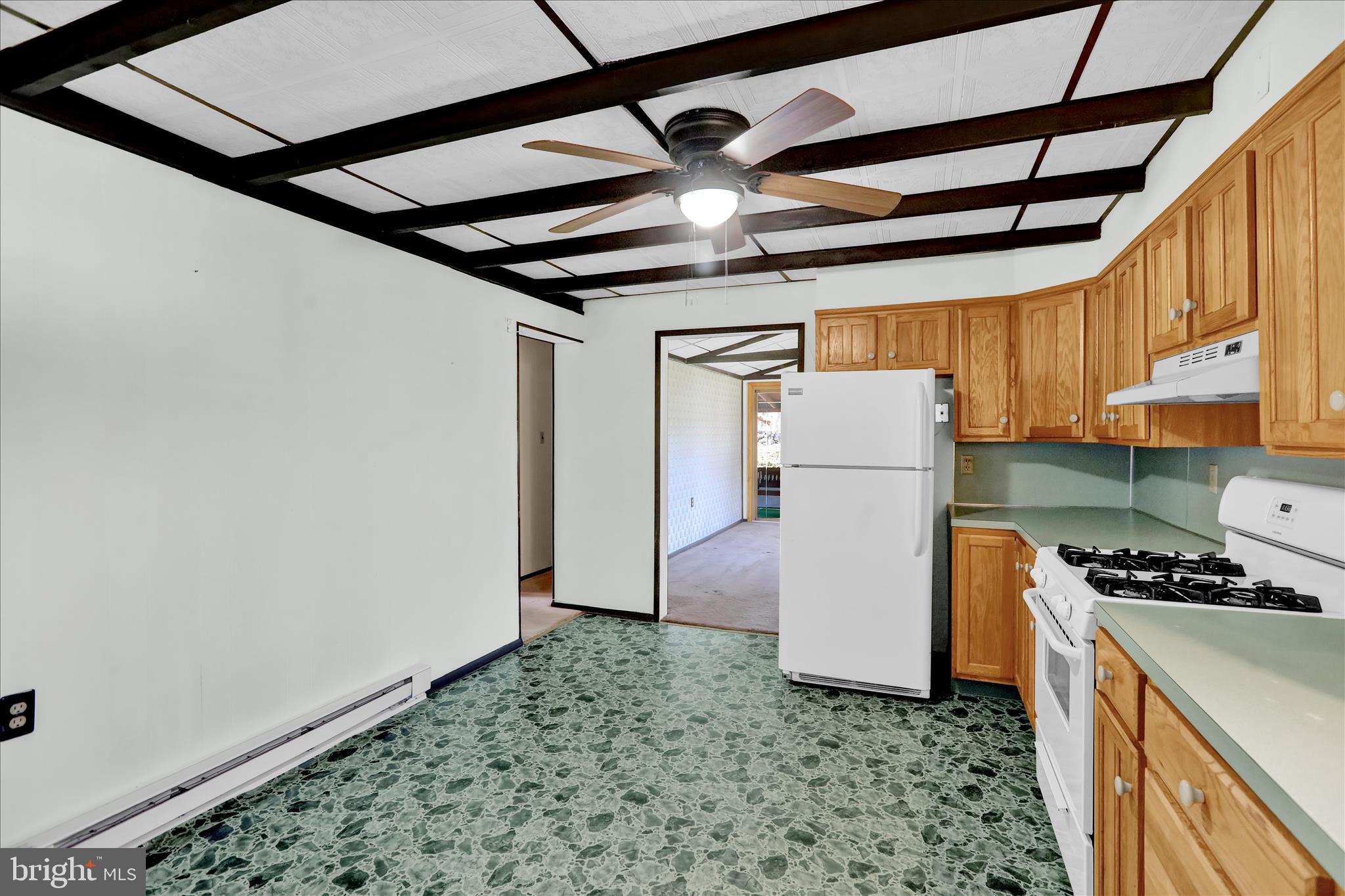 666 Gerhart Lane Reading, PA 19606 - Photo 10 of 22 360_8747