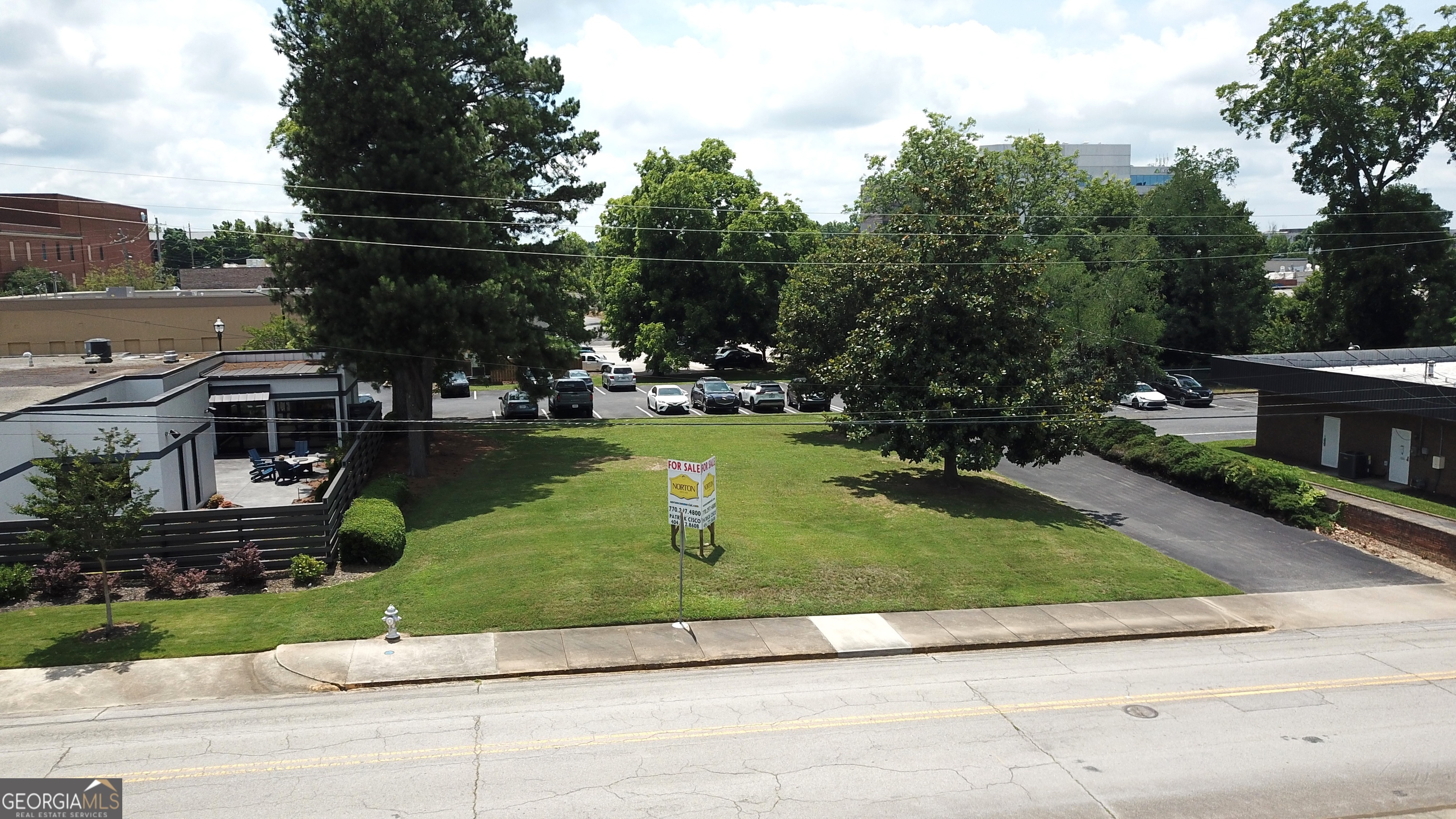 412 Spring Street Southeast Gainesville, GA 30501 - Photo 6 of 8