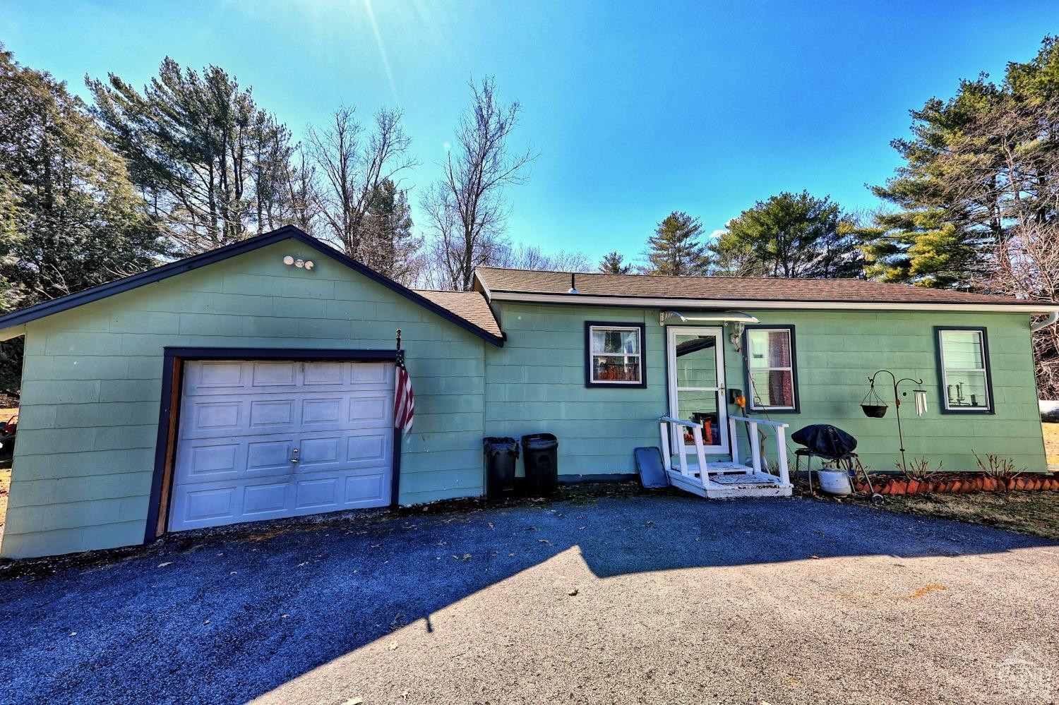645 Vernal Butler Road Cairo, NY 12413 - Photo 7 of 53 Bunglaow