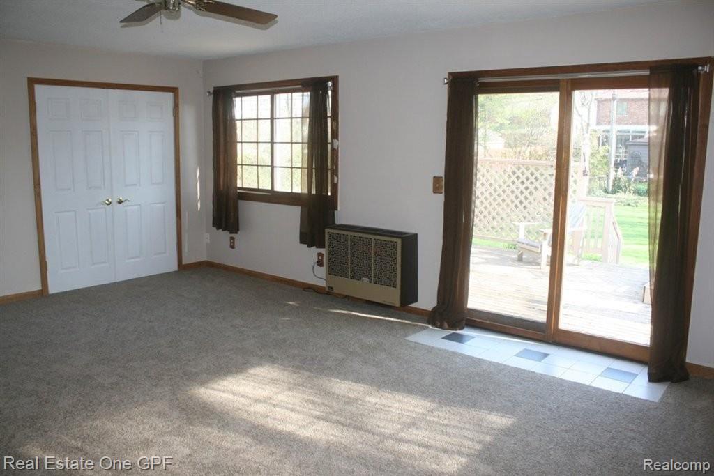 1658 Broadstone Road Grosse Pointe, MI 48236 - Photo 8 of 19 8 7515.jpg