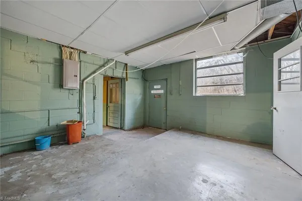 $265,000 | 806 North 7th Avenue, Mayodan, NC 27027