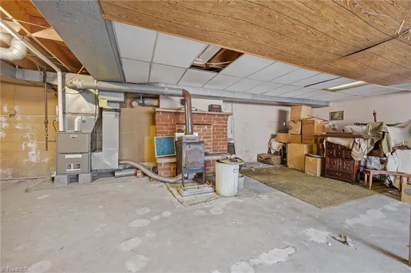 $265,000 | 806 North 7th Avenue, Mayodan, NC 27027