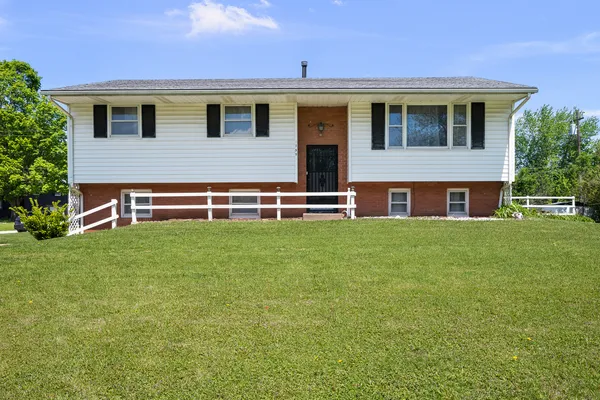 $150,000 | 1159 Melodie Lane, Colona, IL 61241
