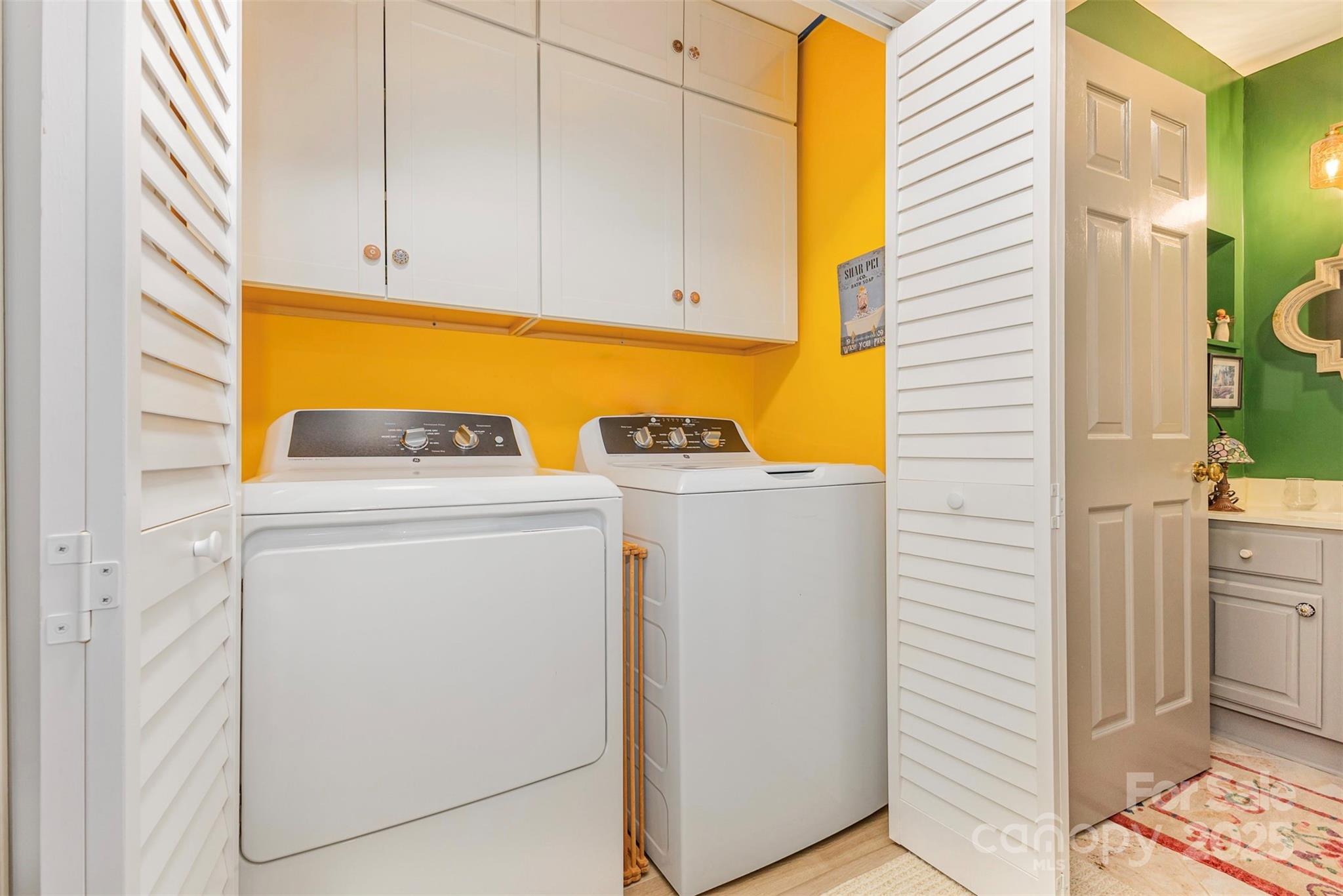 5007 Sharon Road, Unit M Charlotte, NC 28210 - Photo 15 of 18 Gallery Image 15