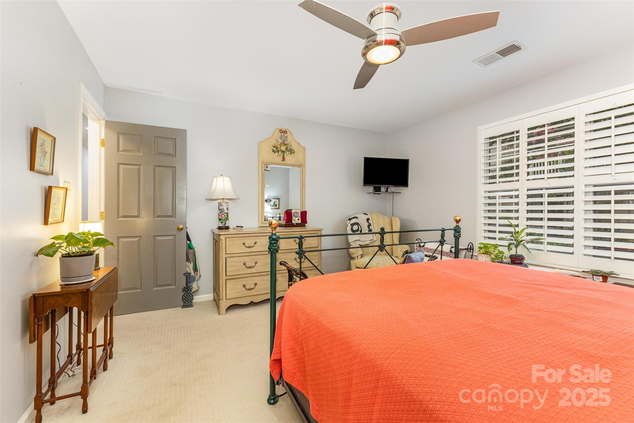 5007 Sharon Road, Unit M Charlotte, NC 28210 - Photo 9 of 18 Gallery Image 9
