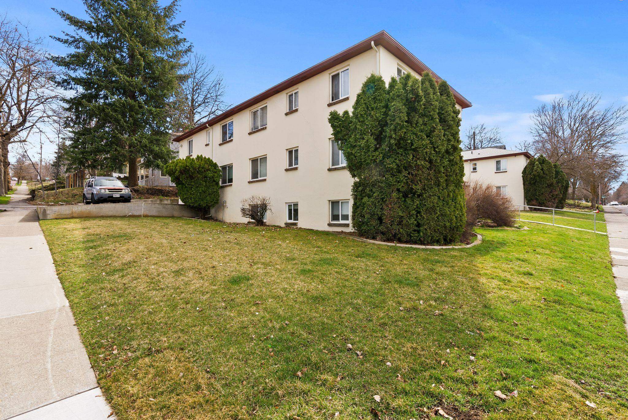 801 South Adams Street Spokane, WA 99204 - Photo 3 of 17