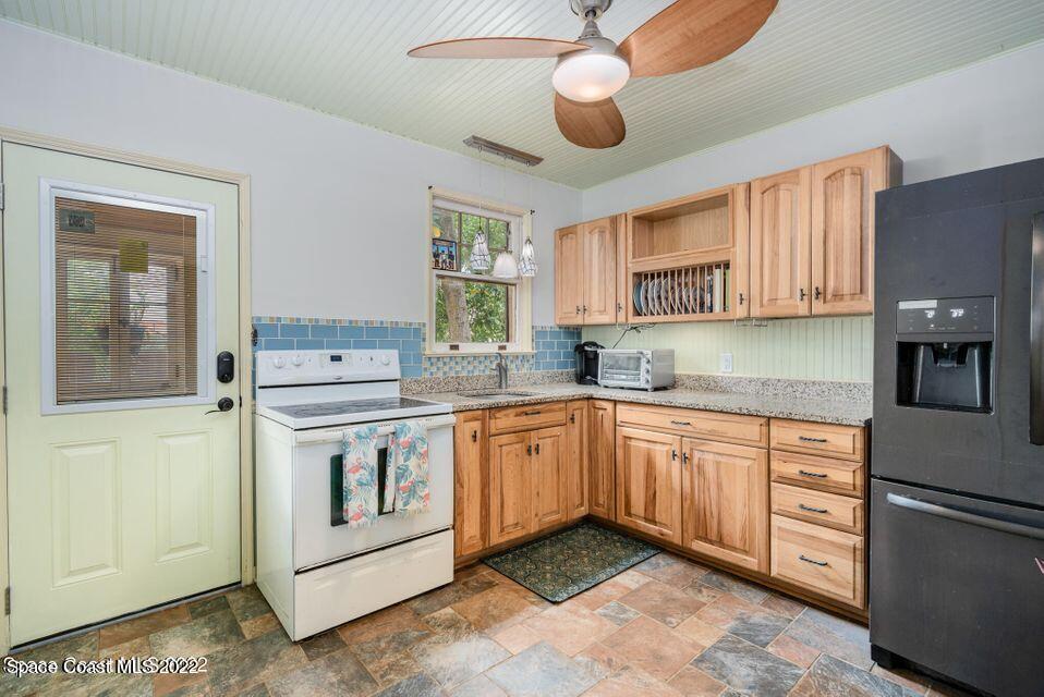 56 Valencia Road Rockledge, FL 32955 - Photo 8 of 21 kitchen