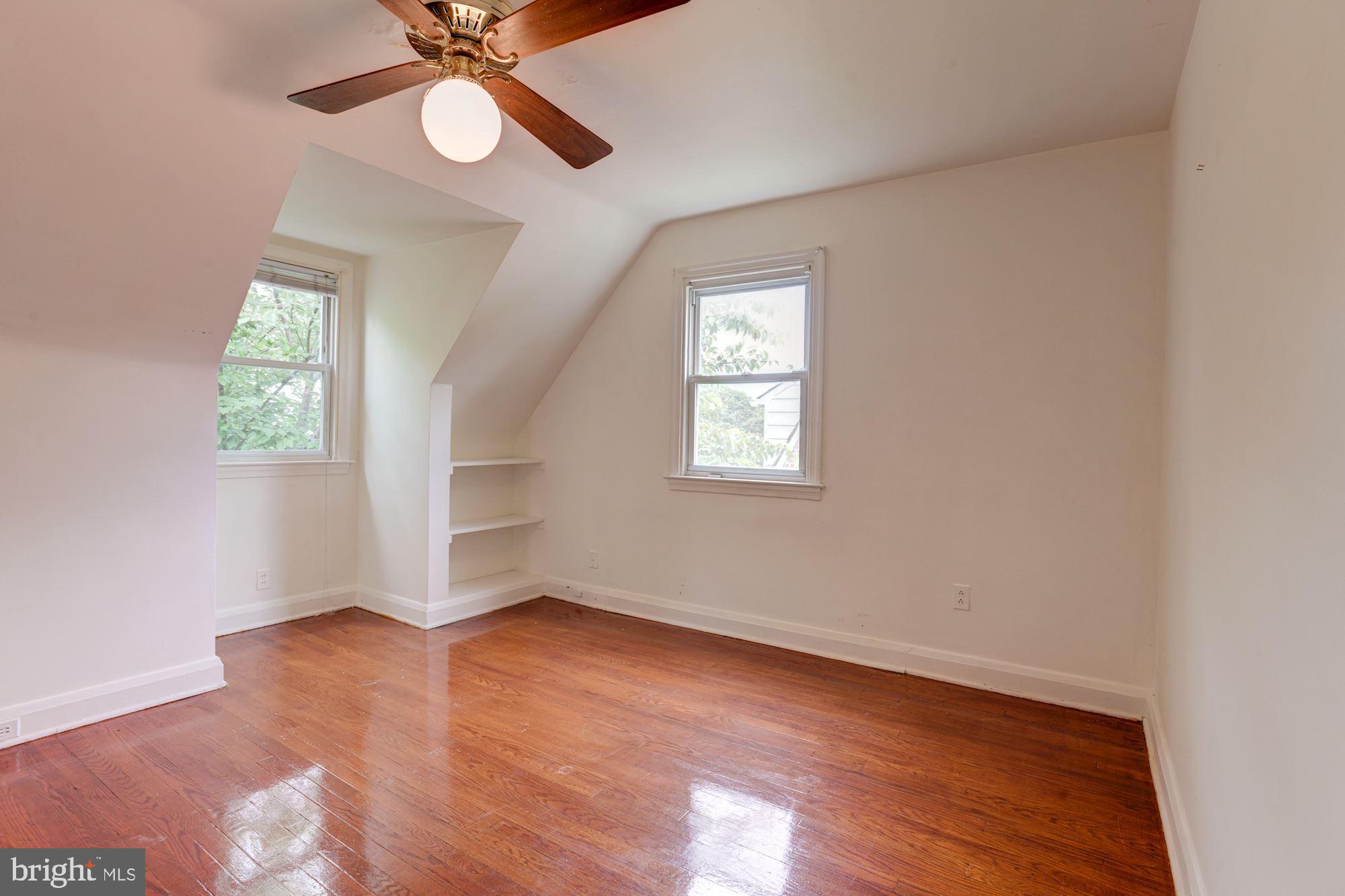 826 Warwick Road Baltimore, MD 21229 - Photo 14 of 30 Bedroom