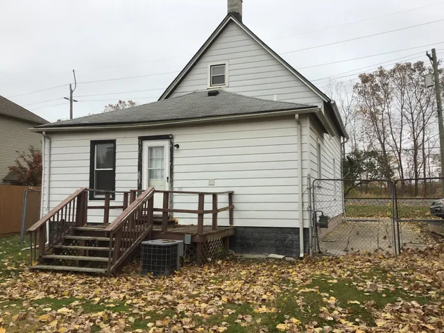 $135,000 | 3152 9th Street, Wyandotte, MI 48192