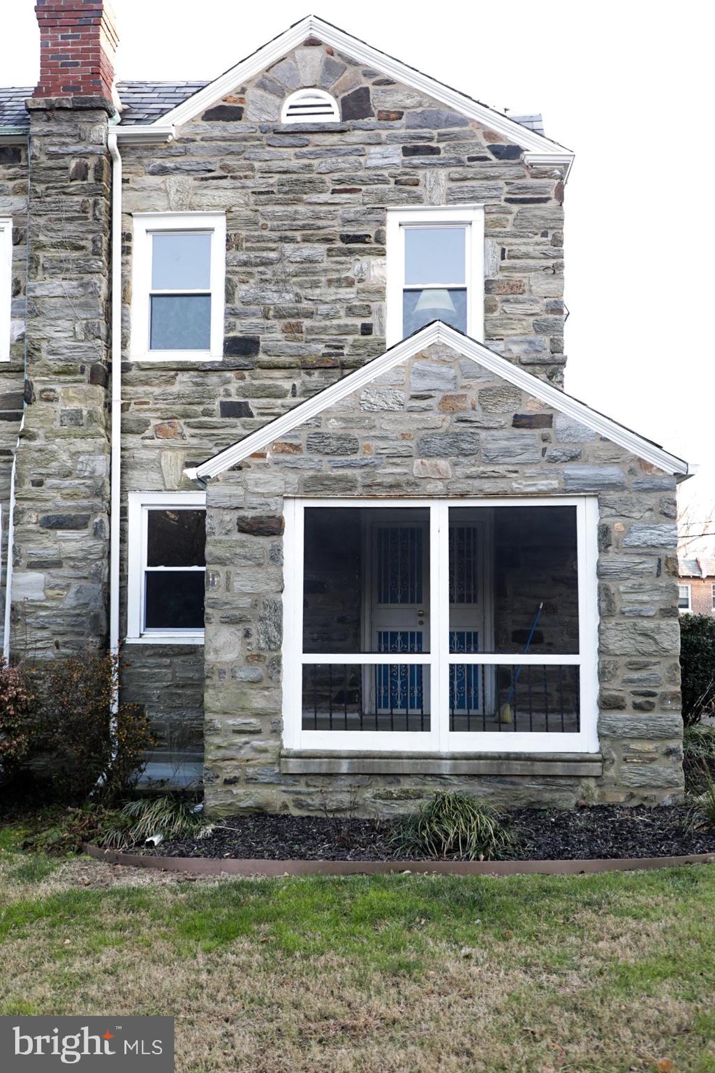 5738 Drexel Road Philadelphia, PA 19131 - Photo 3 of 34 Exterior Front