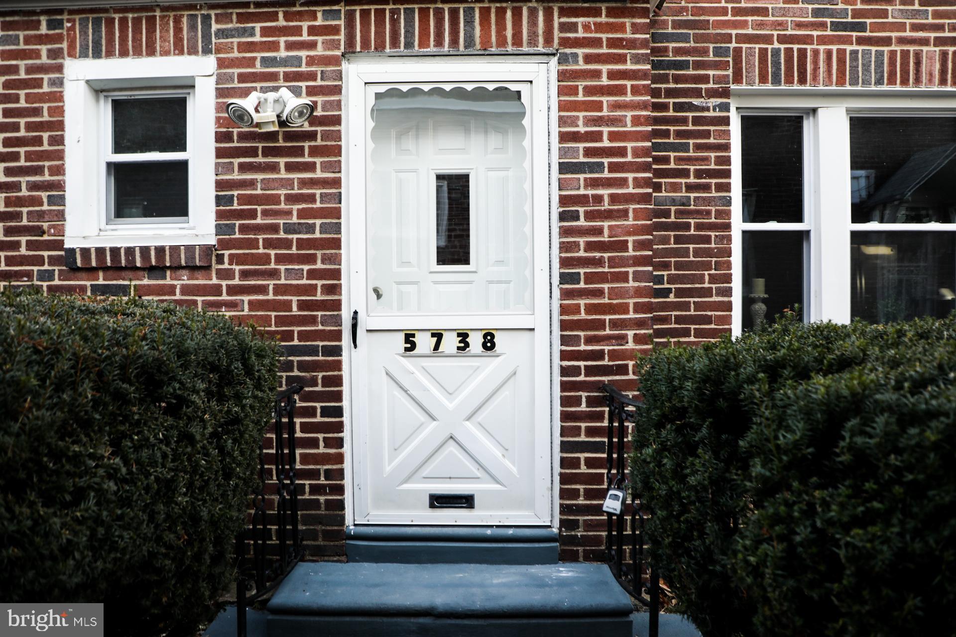 5738 Drexel Road Philadelphia, PA 19131 - Photo 4 of 34 Side entrance