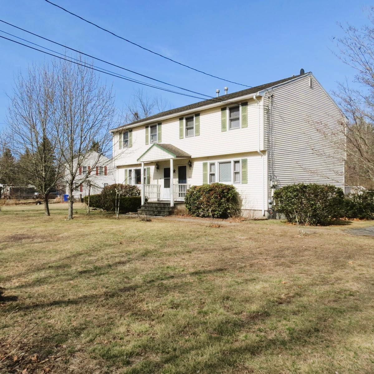 24 Pelham Road Hudson, NH 03051 - Photo 6 of 22
