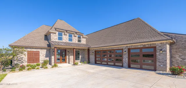$1,021,000 | 114 Lovorn Court, Flora, MS 39071