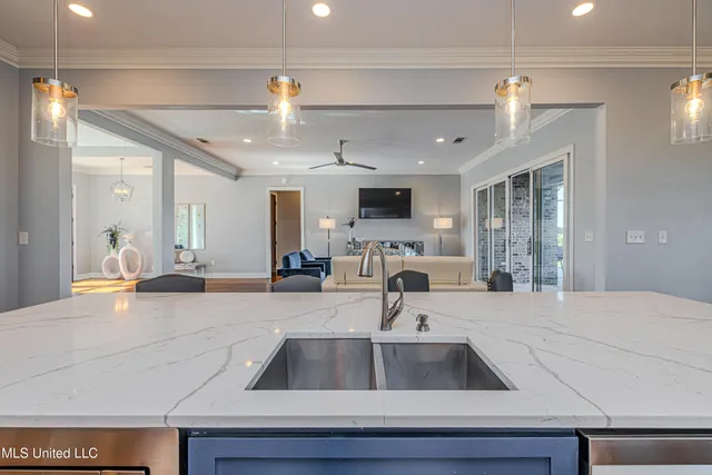 $1,021,000 | 114 Lovorn Court, Flora, MS 39071