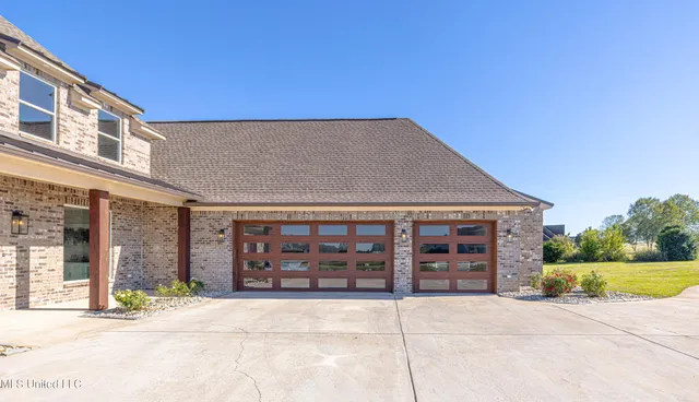 $1,021,000 | 114 Lovorn Court, Flora, MS 39071