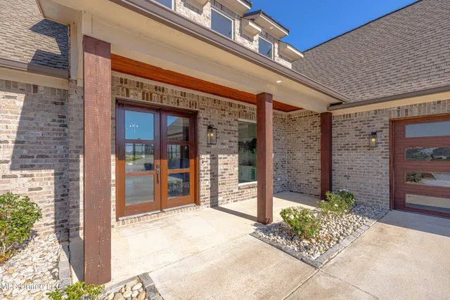 $1,021,000 | 114 Lovorn Court, Flora, MS 39071