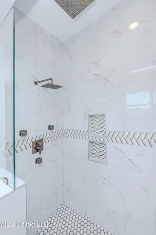 $1,021,000 | 114 Lovorn Court, Flora, MS 39071