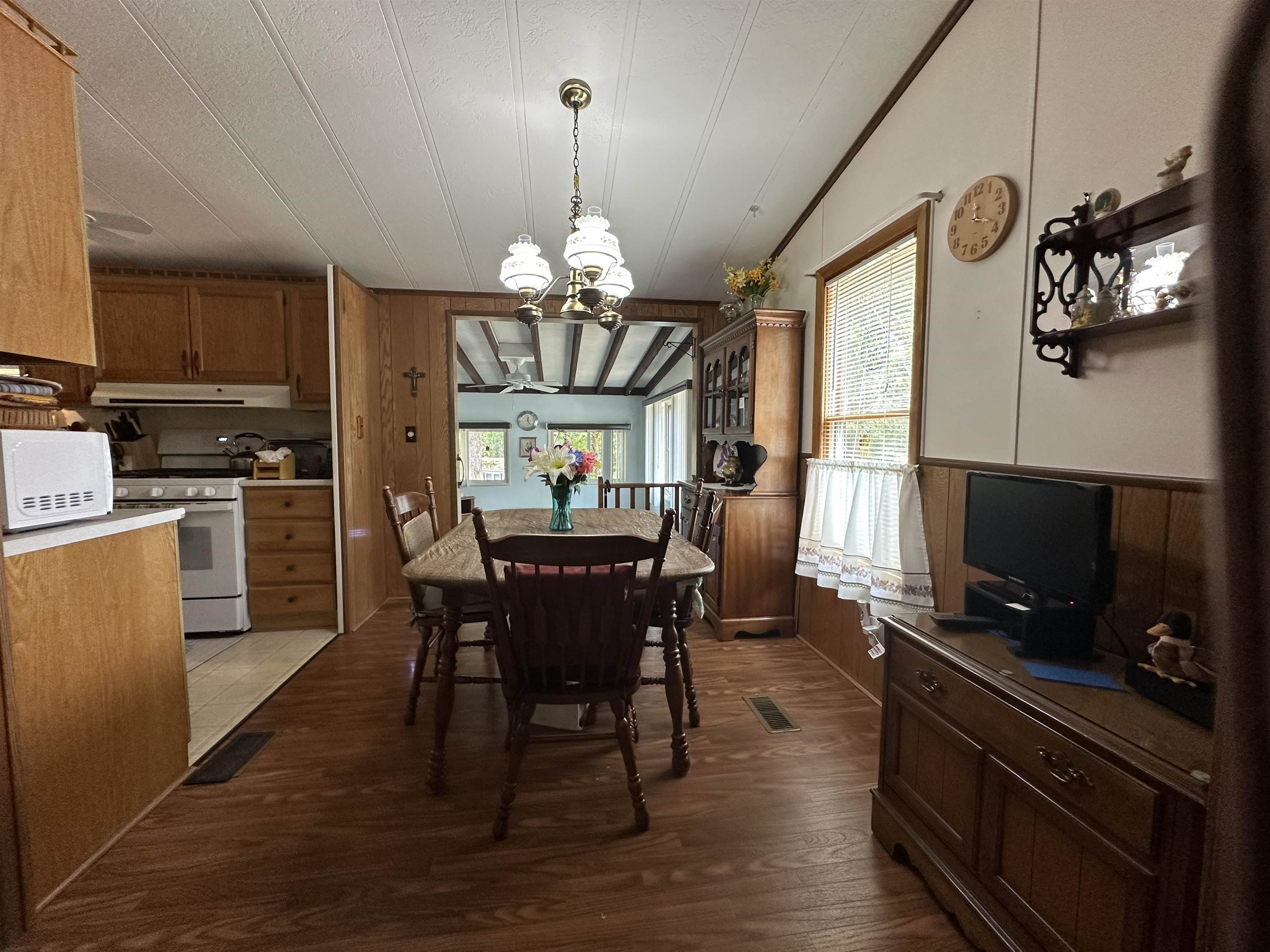24 Rim Road Danville, NH 03819 - Photo 10 of 29 Gallery Image 10